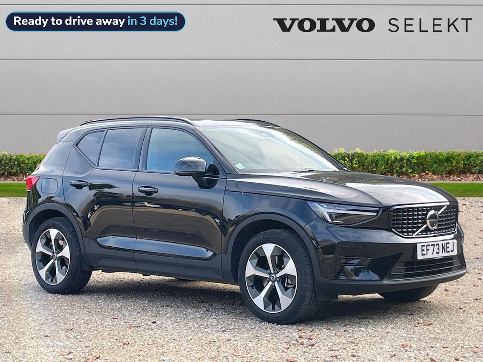 Main listing image - Volvo XC40