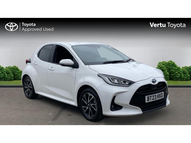 Main listing image - Toyota Yaris