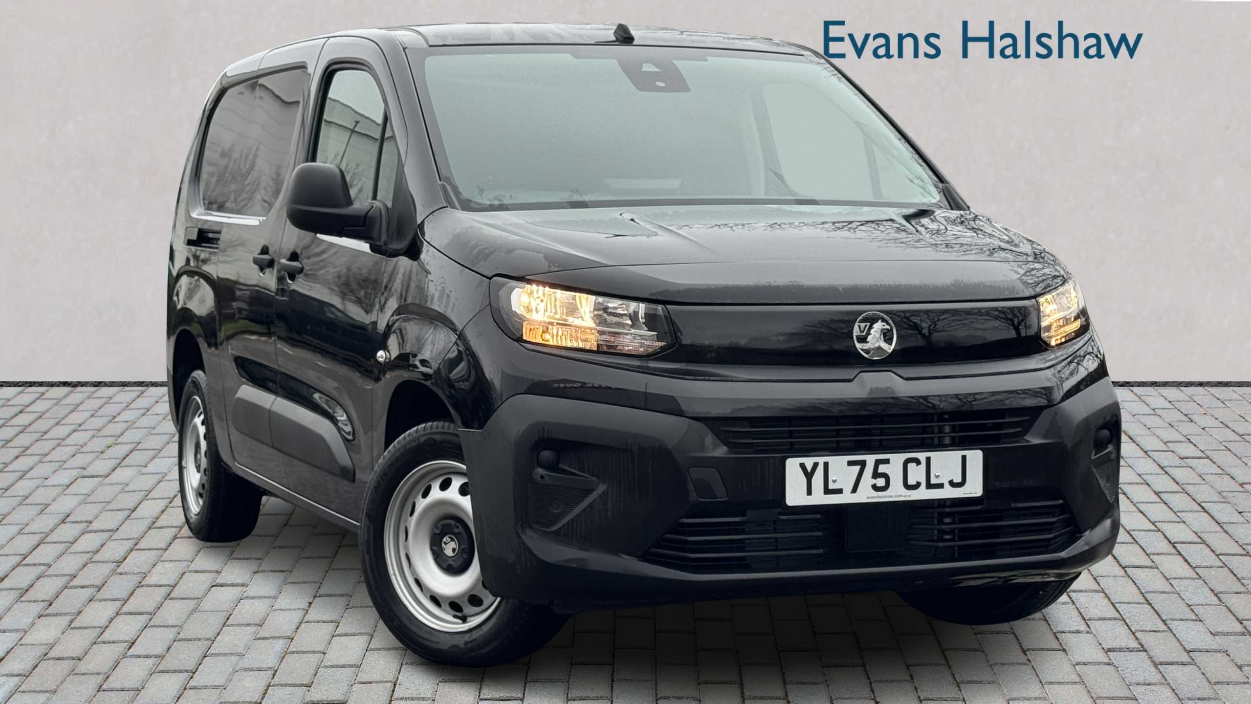 Main listing image - Vauxhall Combo Cargo