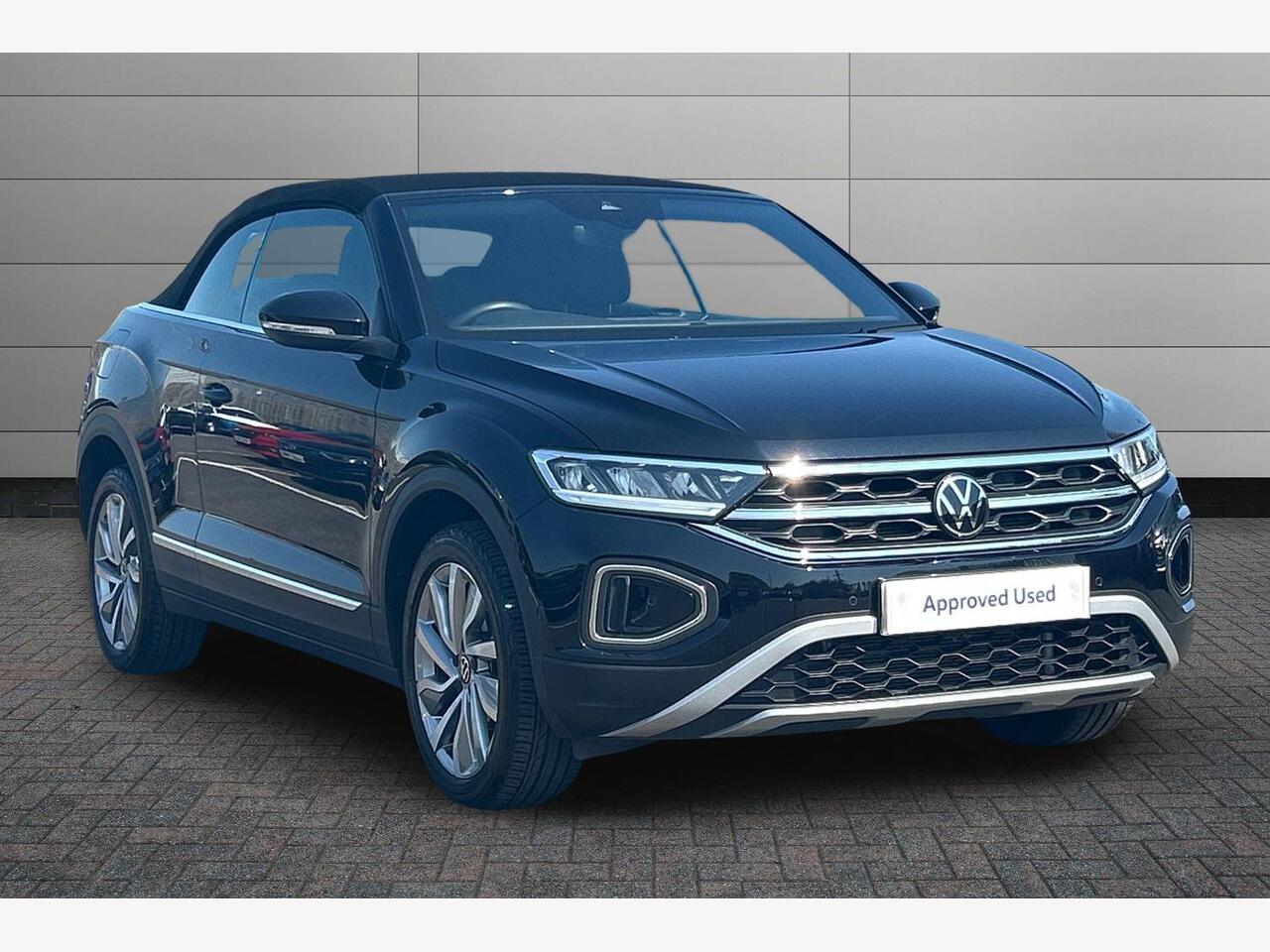 Main listing image - Volkswagen T-Roc