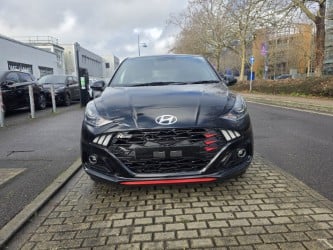 Main listing image - Hyundai i10