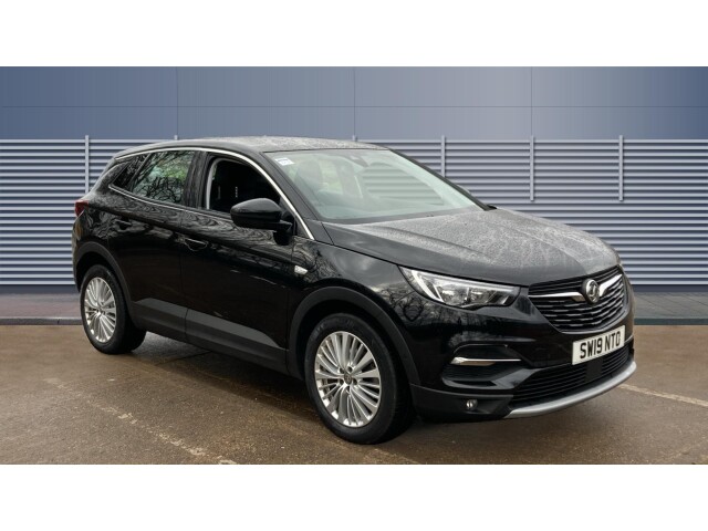 Main listing image - Vauxhall Grandland X