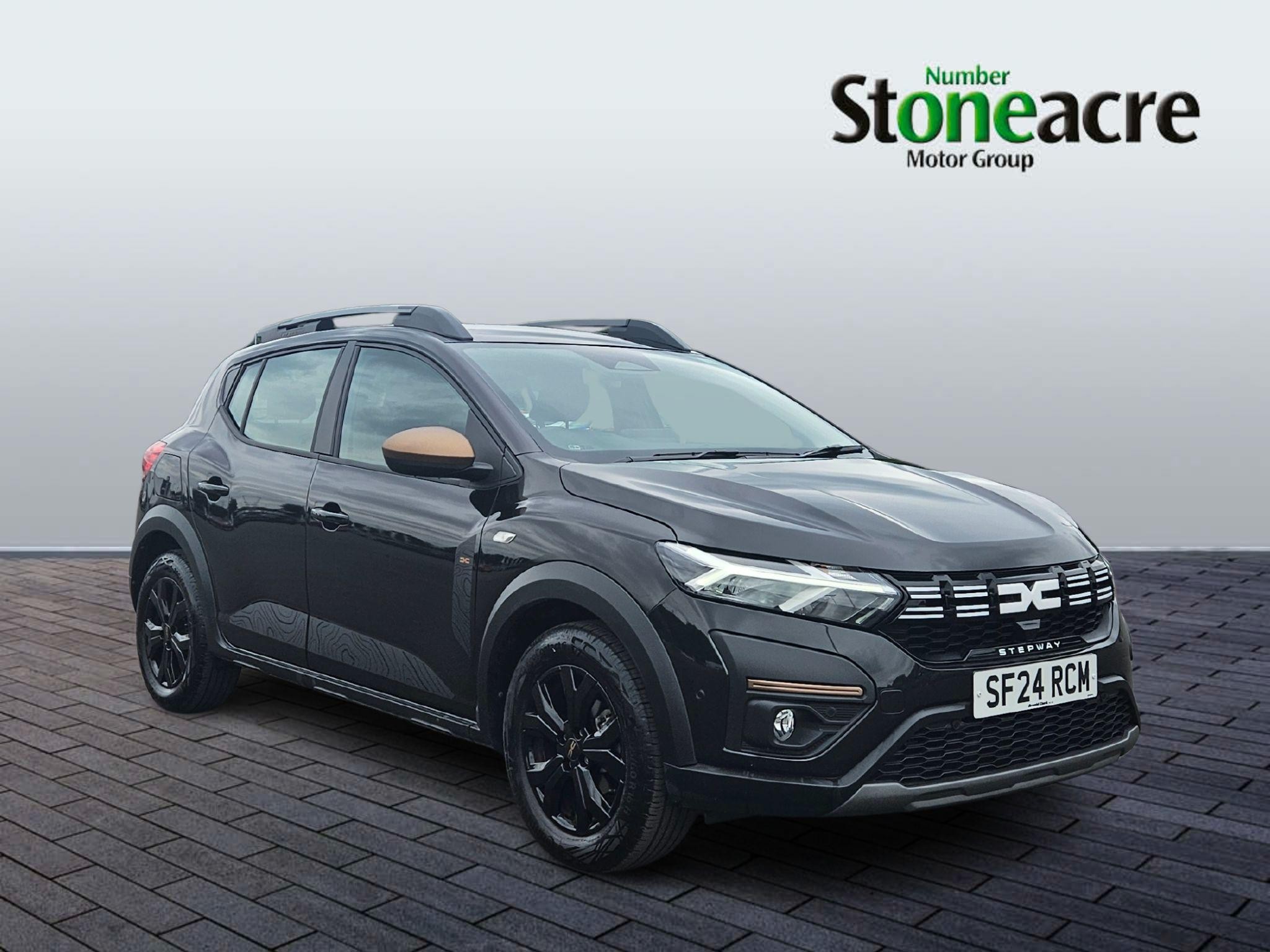 Main listing image - Dacia Sandero Stepway