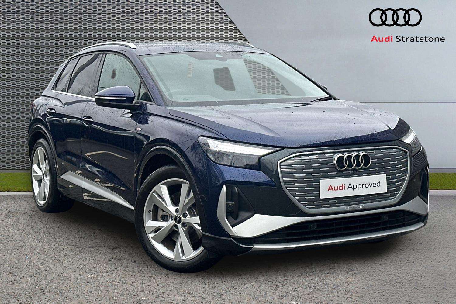 Main listing image - Audi Q4