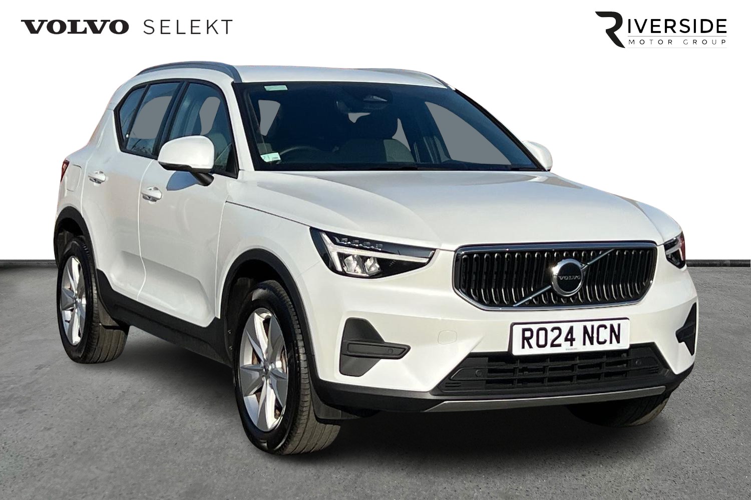 Main listing image - Volvo XC40