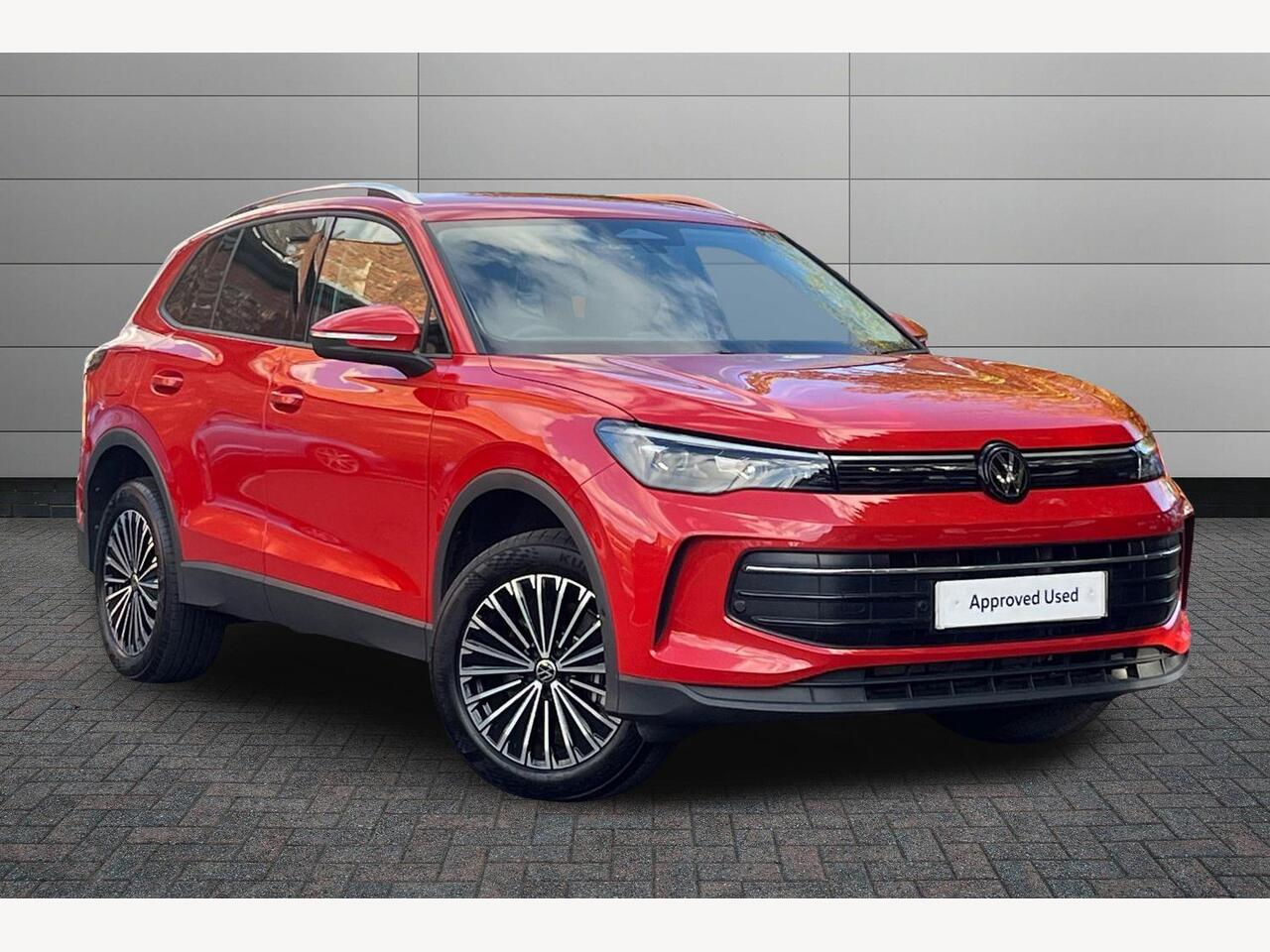 Main listing image - Volkswagen Tiguan