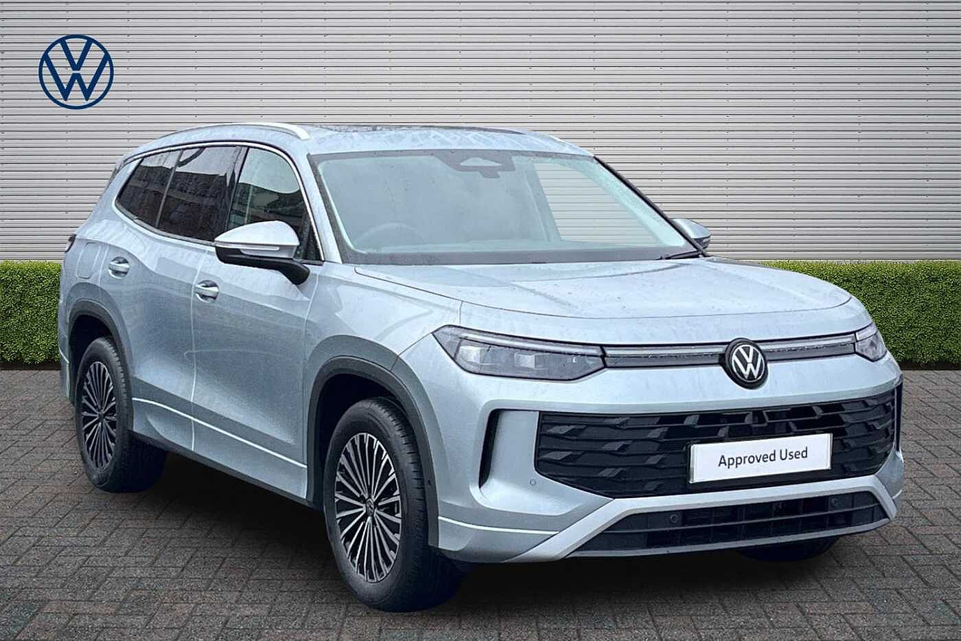 Main listing image - Volkswagen Tayron
