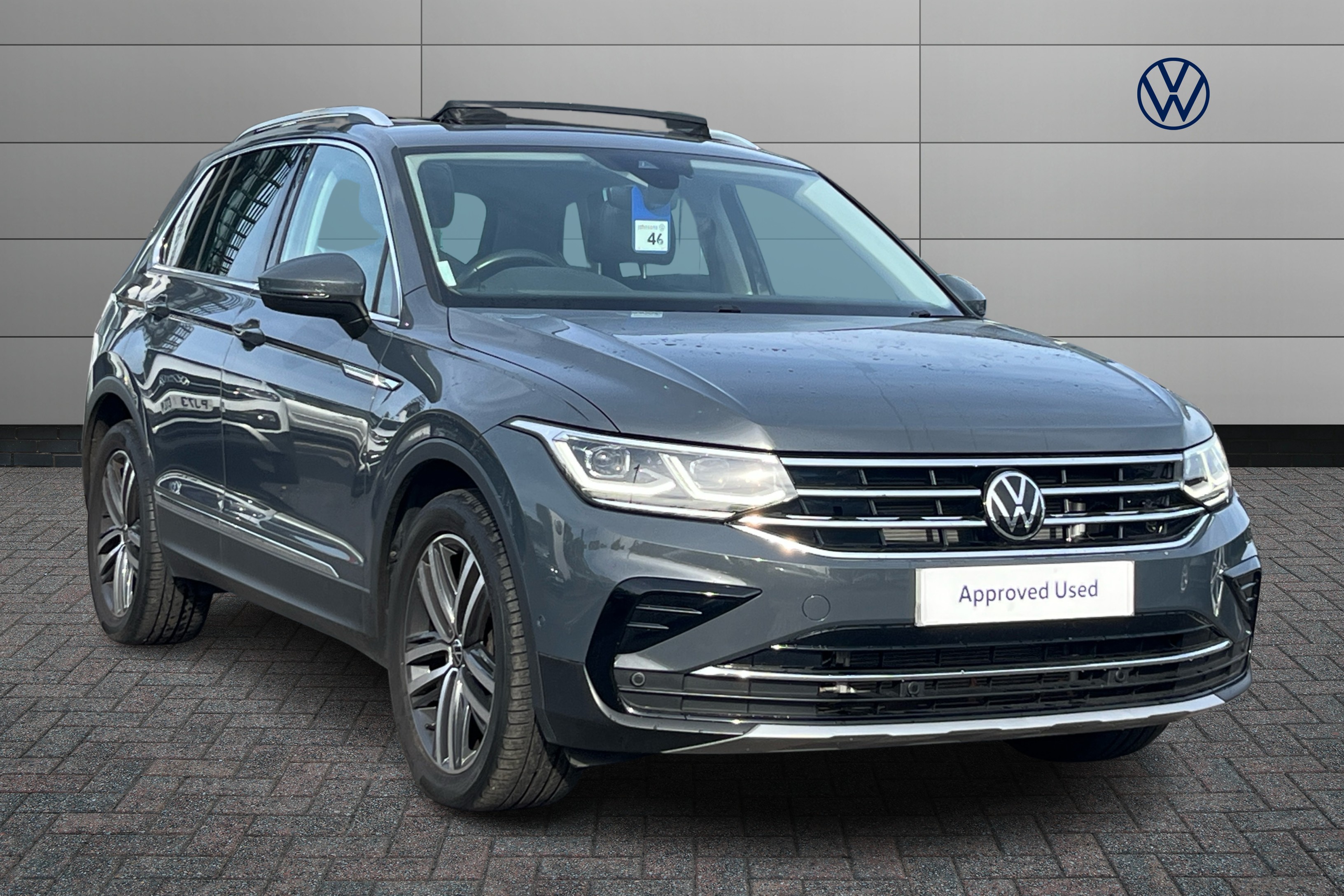 Main listing image - Volkswagen Tiguan