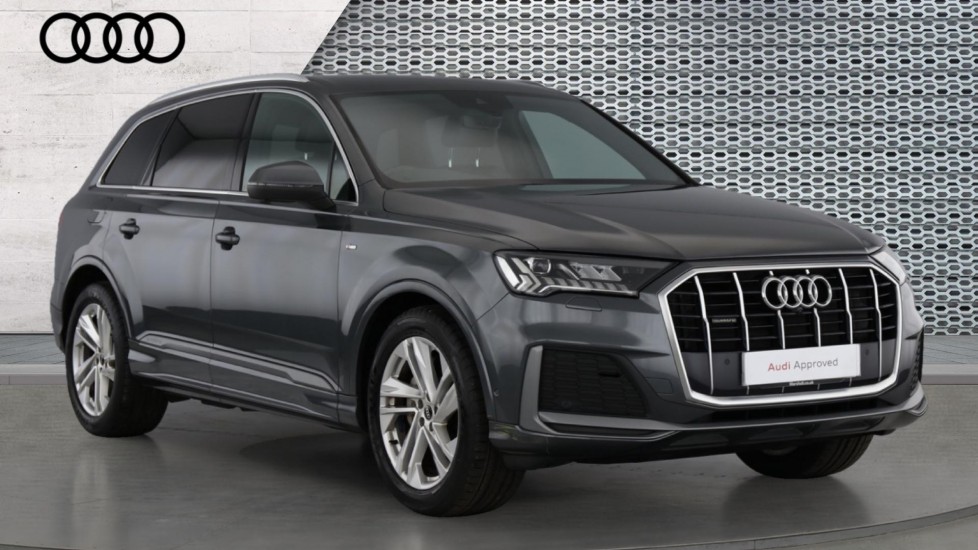 Main listing image - Audi Q7