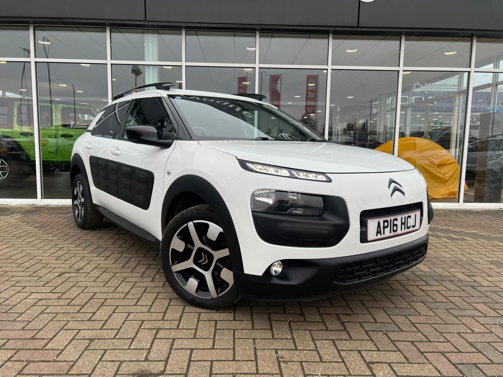 Main listing image - Citroen C4 Cactus