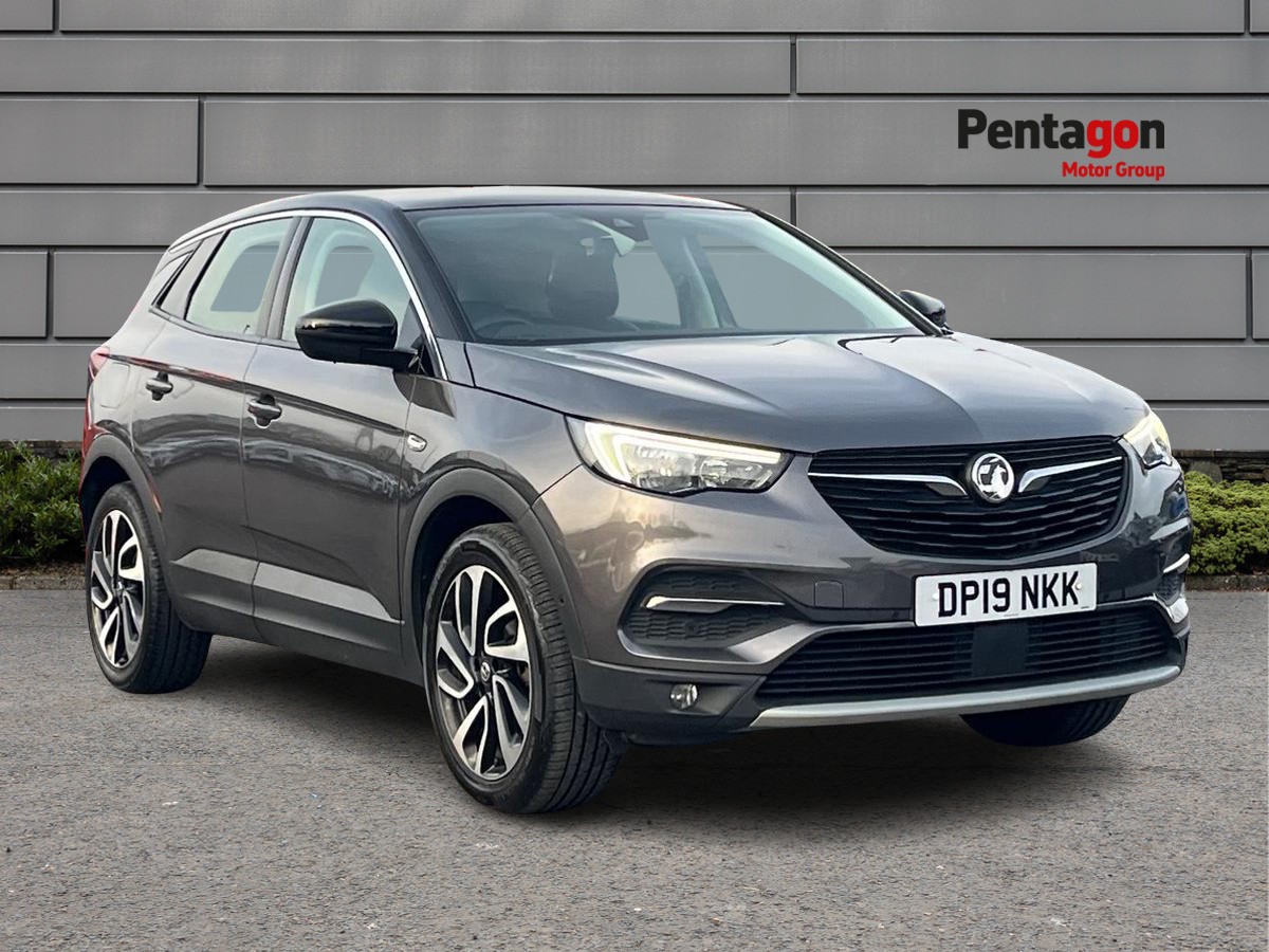 Main listing image - Vauxhall Grandland X