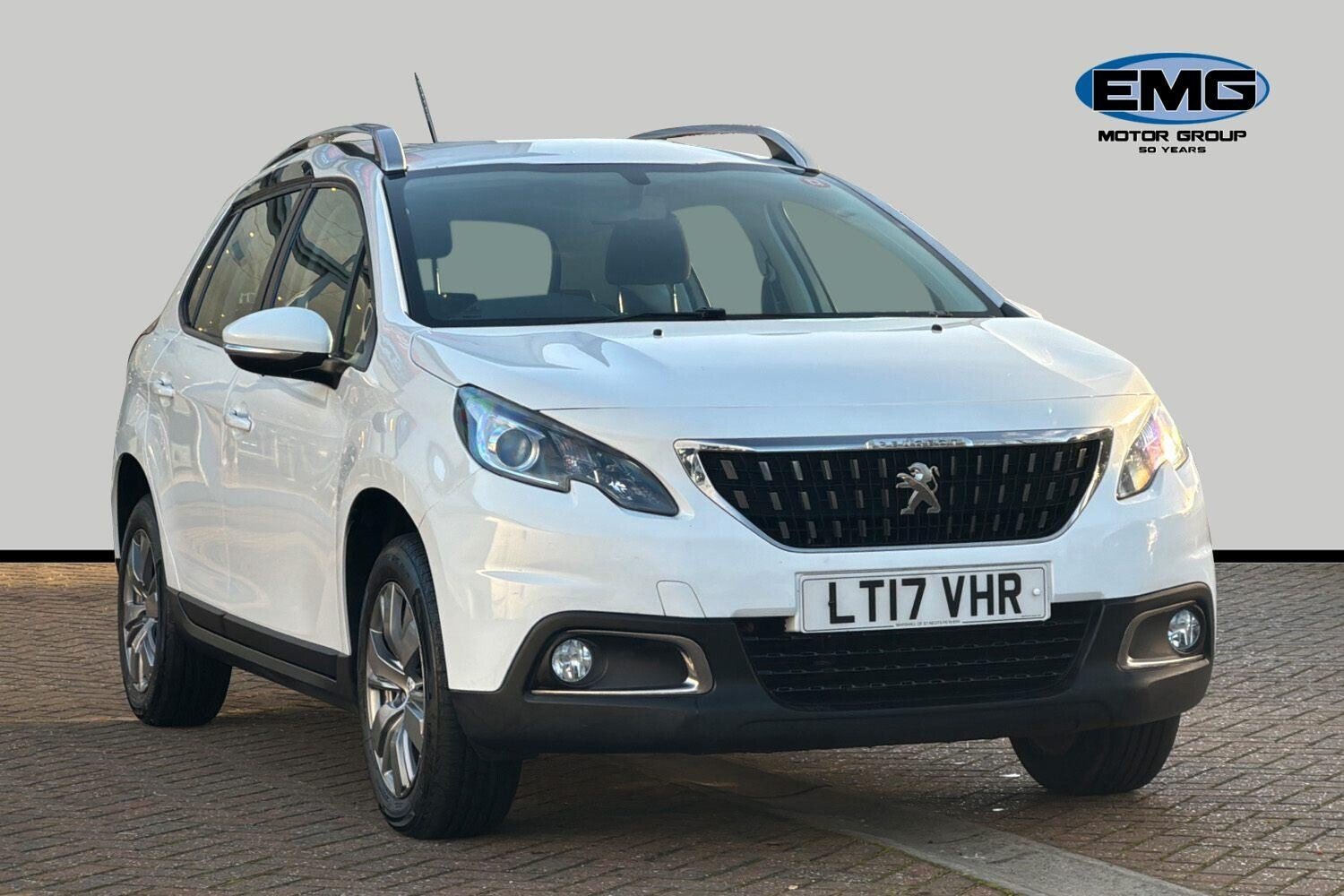 Main listing image - Peugeot 2008