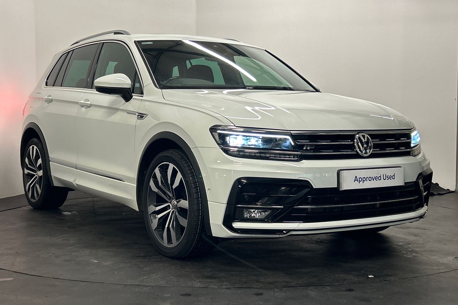 Main listing image - Volkswagen Tiguan