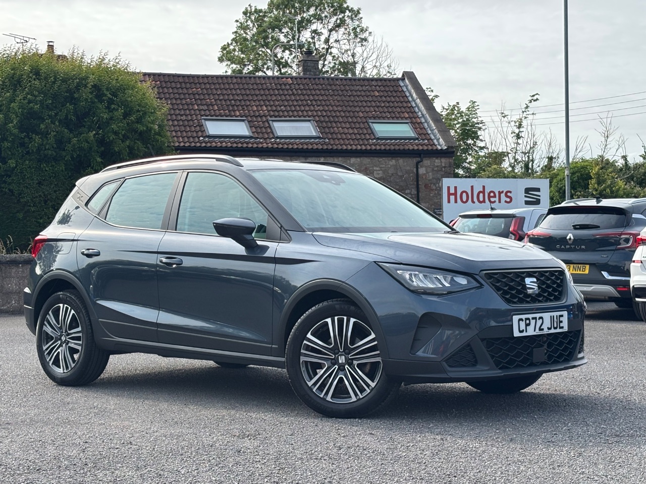 Main listing image - SEAT Arona