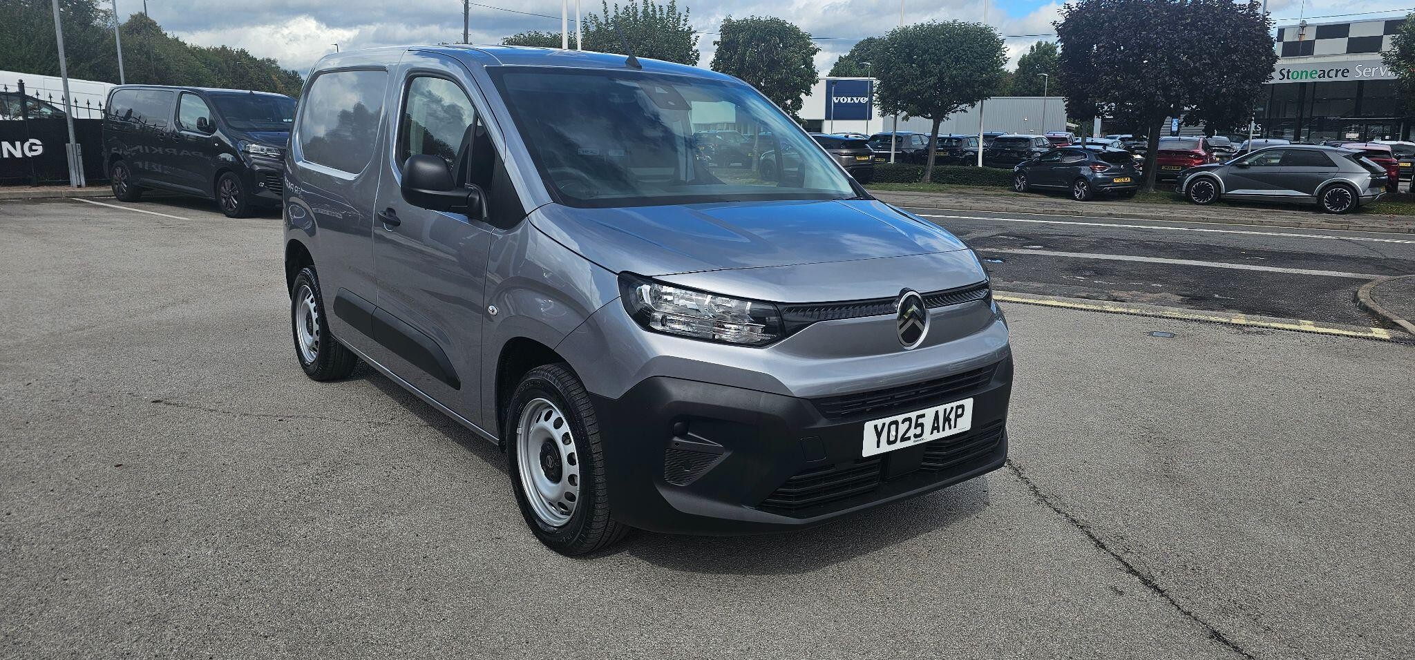Main listing image - Citroen Berlingo Van