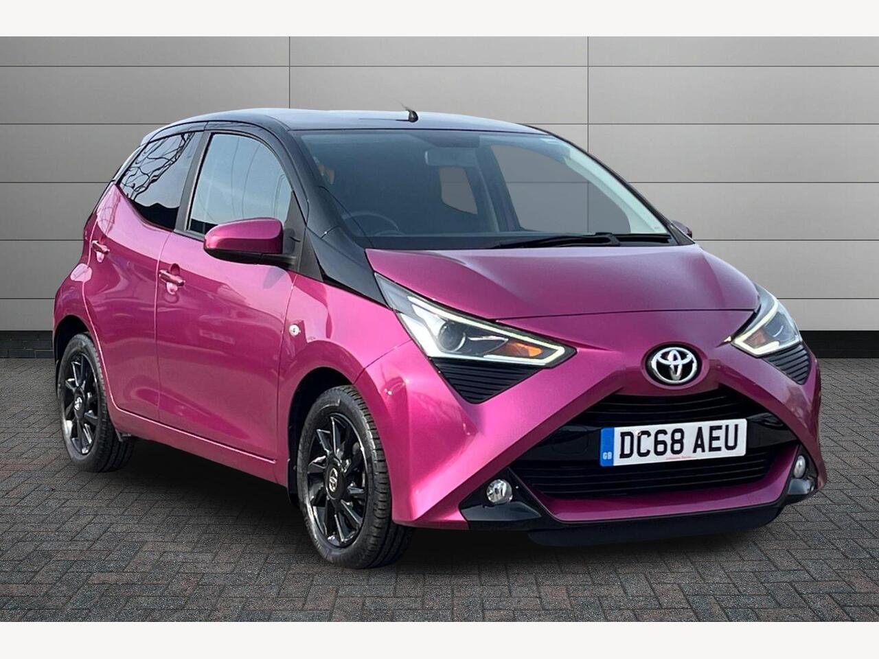 Main listing image - Toyota Aygo