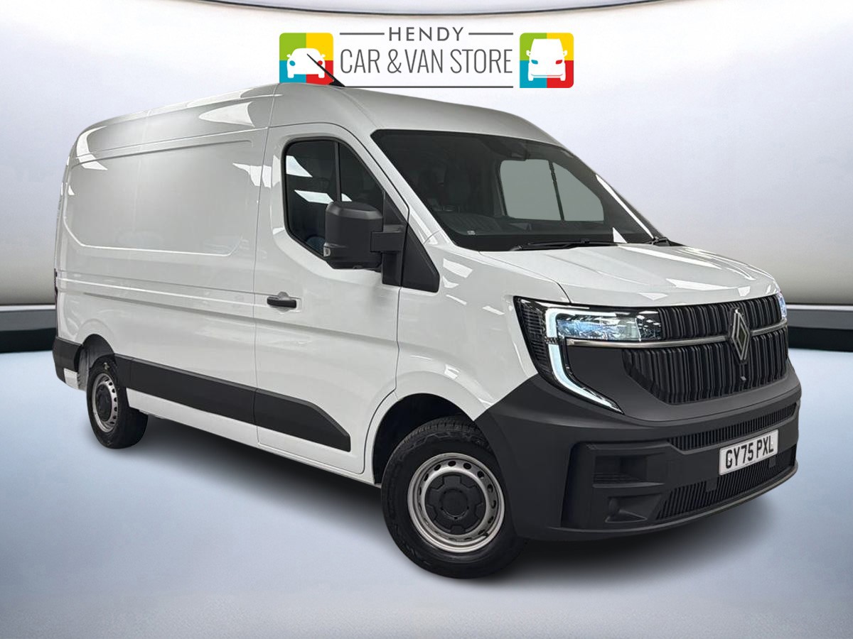 Main listing image - Renault Master
