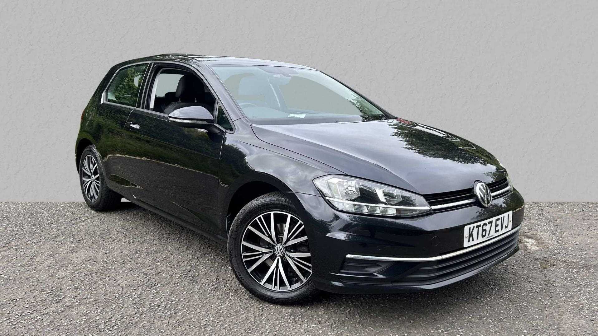 Main listing image - Volkswagen Golf