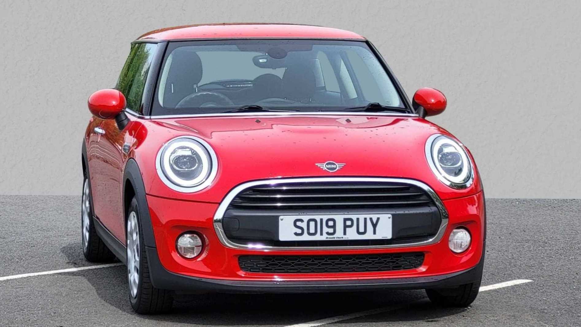 Main listing image - MINI Hatchback