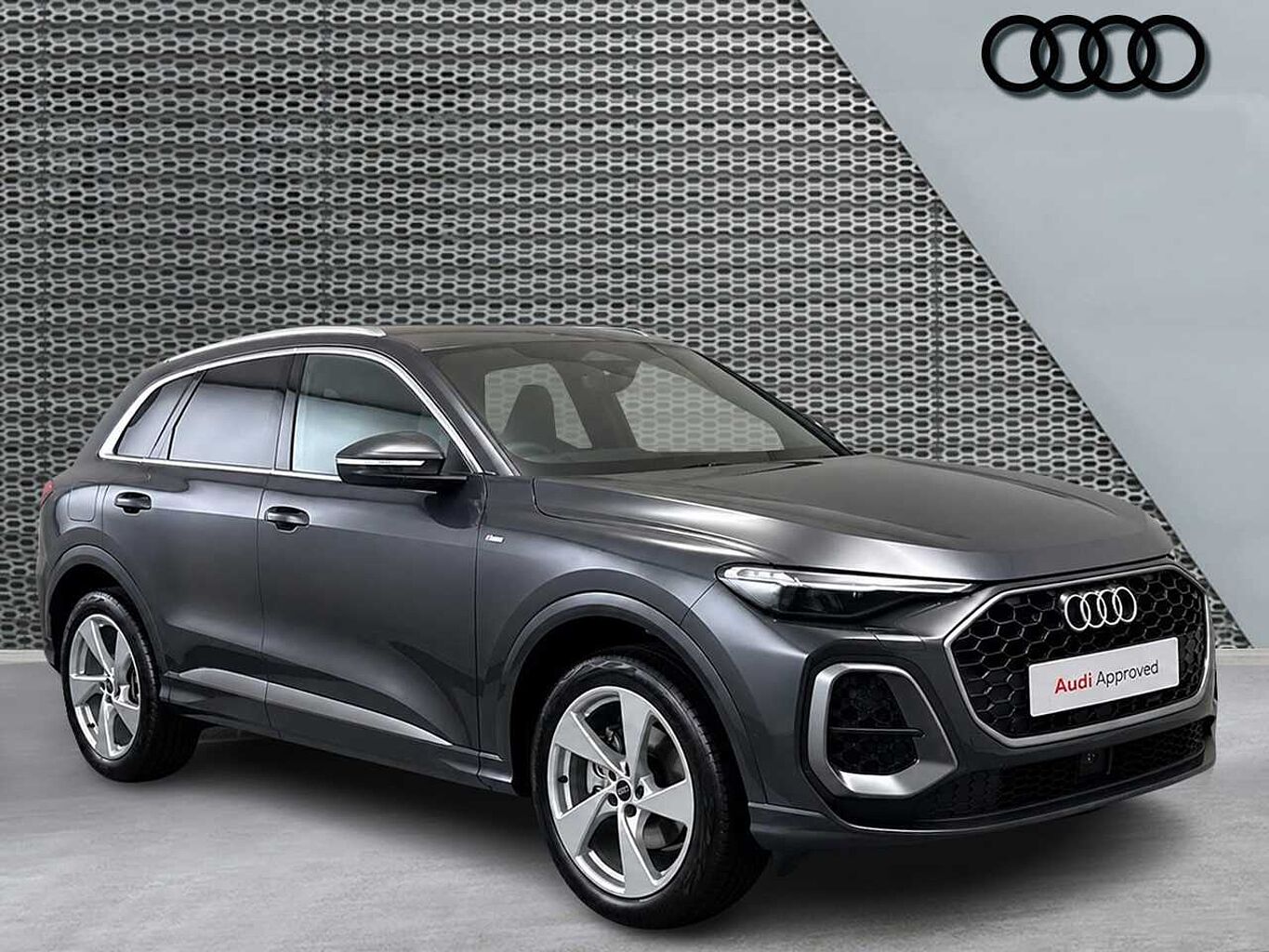 Main listing image - Audi Q5