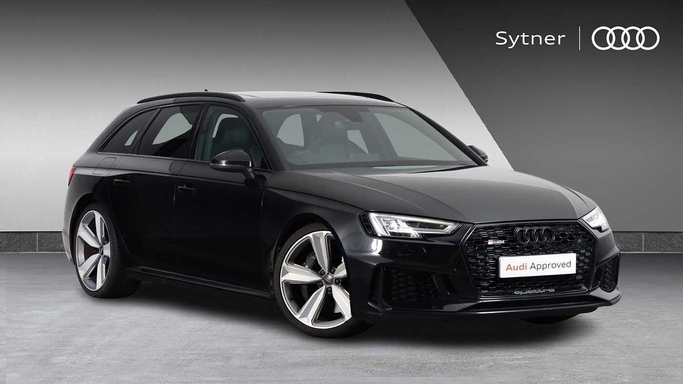 Main listing image - Audi RS4