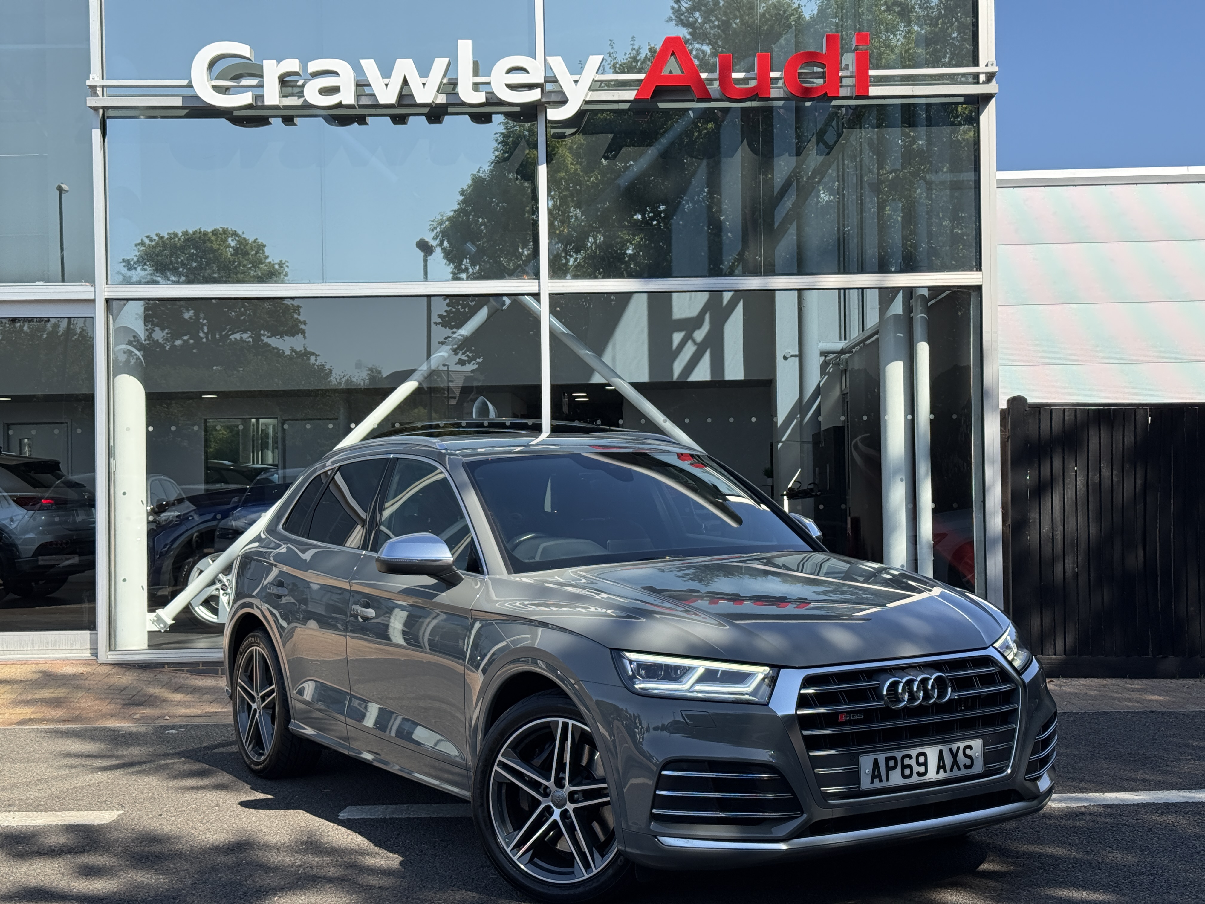 Main listing image - Audi SQ5