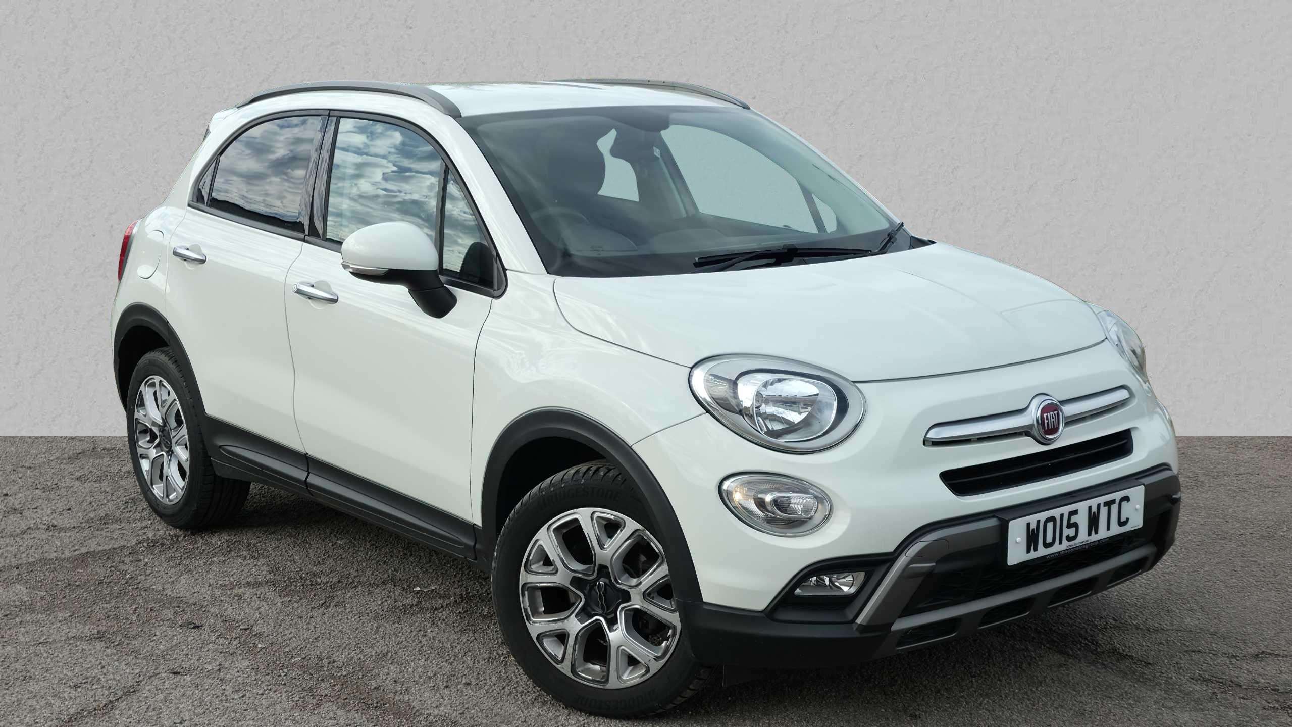 Main listing image - Fiat 500X