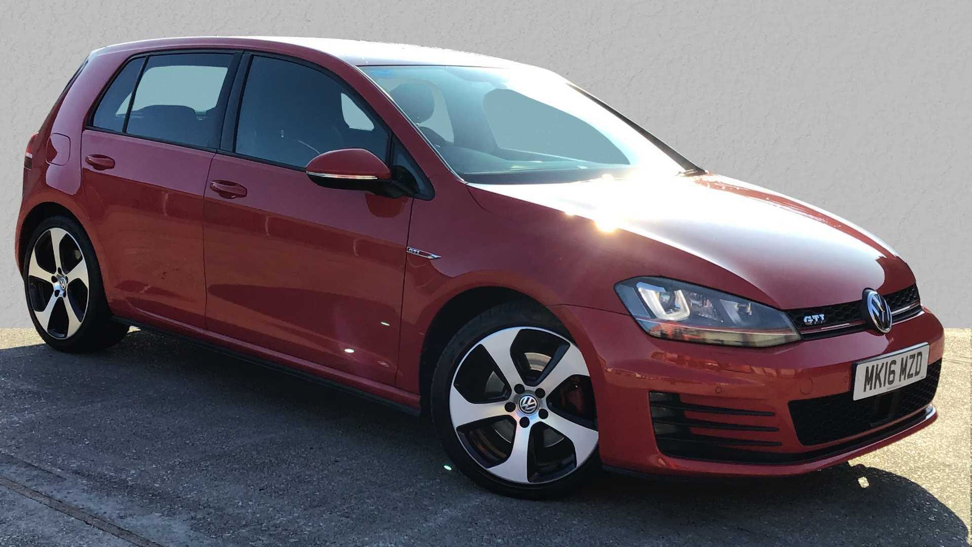 Main listing image - Volkswagen Golf GTI