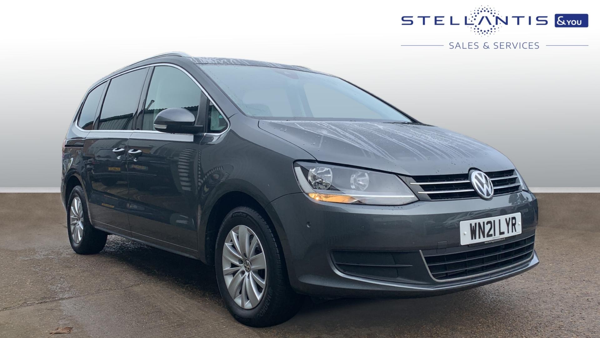 Main listing image - Volkswagen Sharan