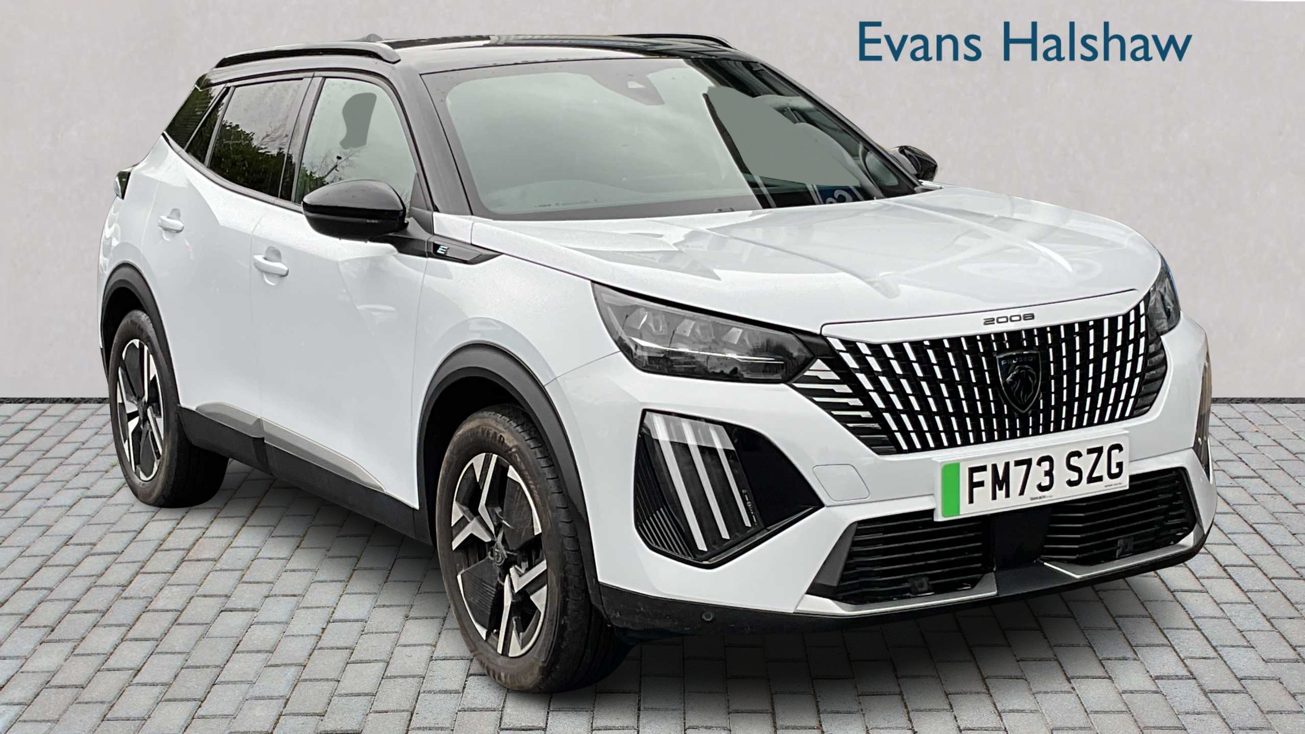 Main listing image - Peugeot e-2008