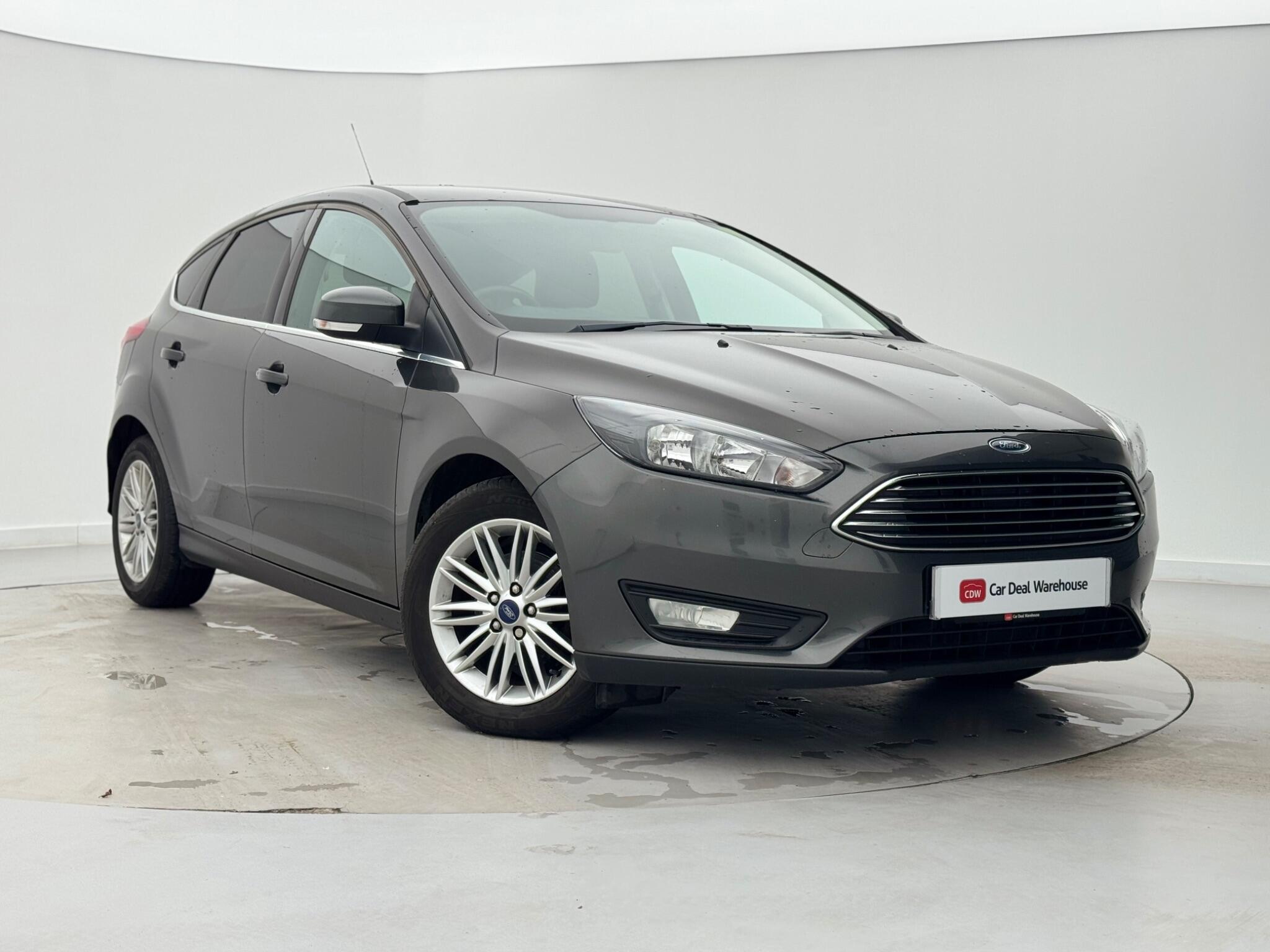 Main listing image - Ford Focus