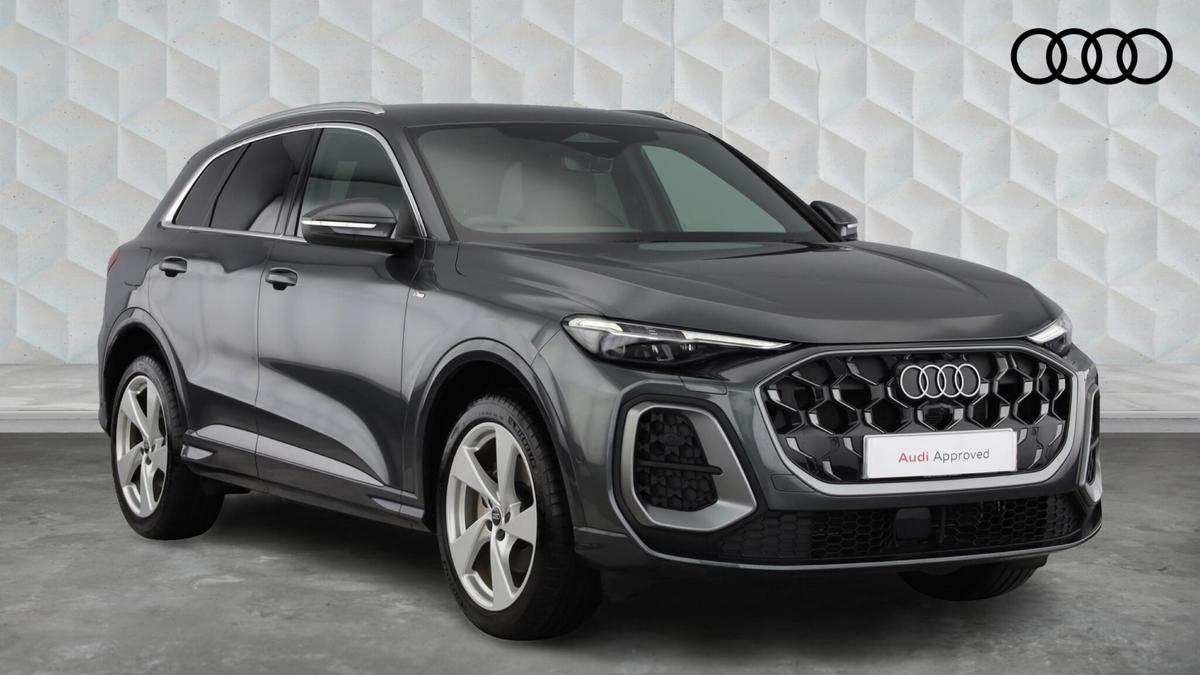 Main listing image - Audi Q5