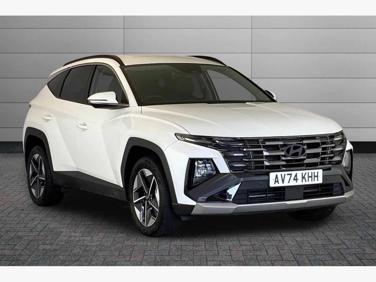 Main listing image - Hyundai Tucson