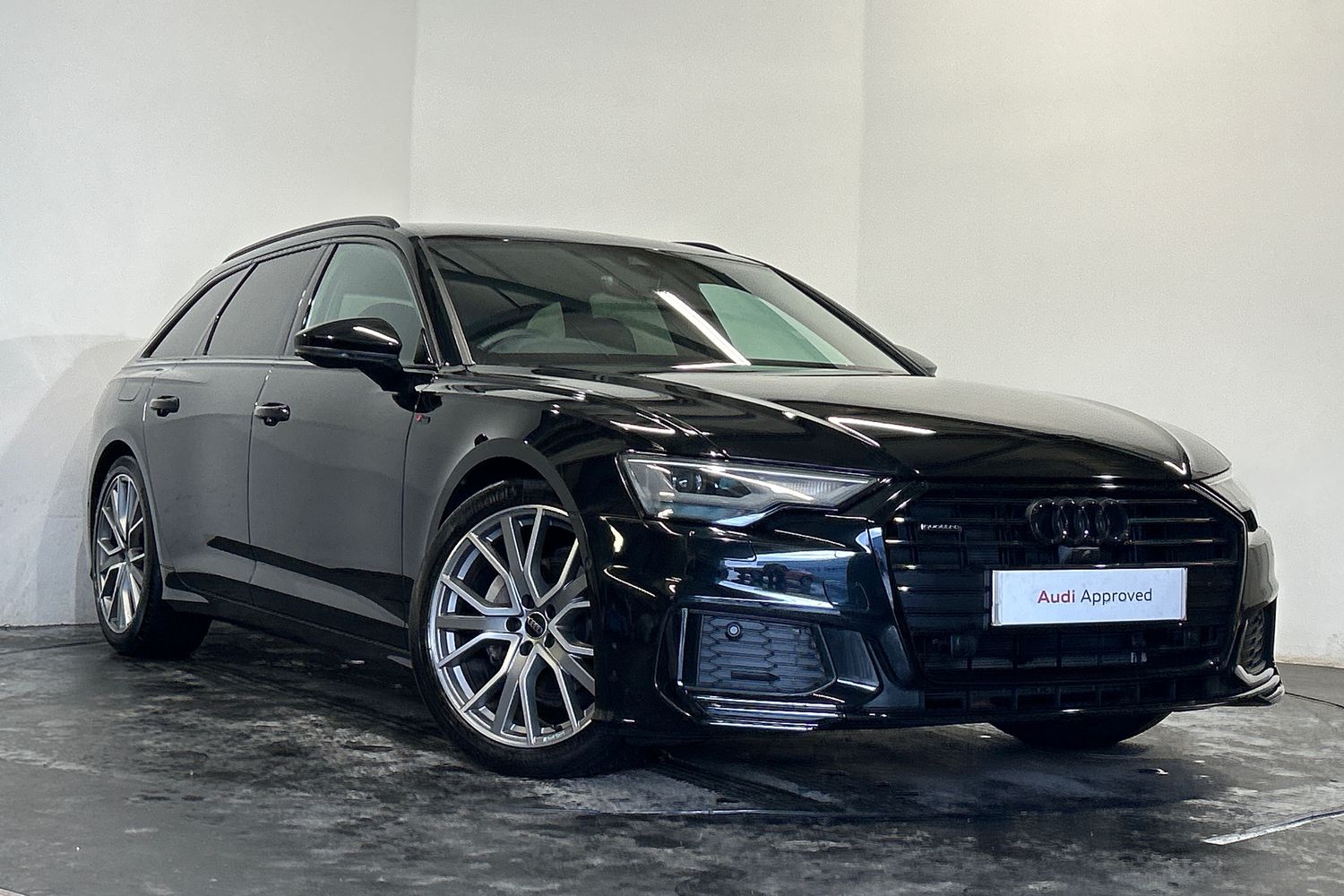 Main listing image - Audi A6 Avant