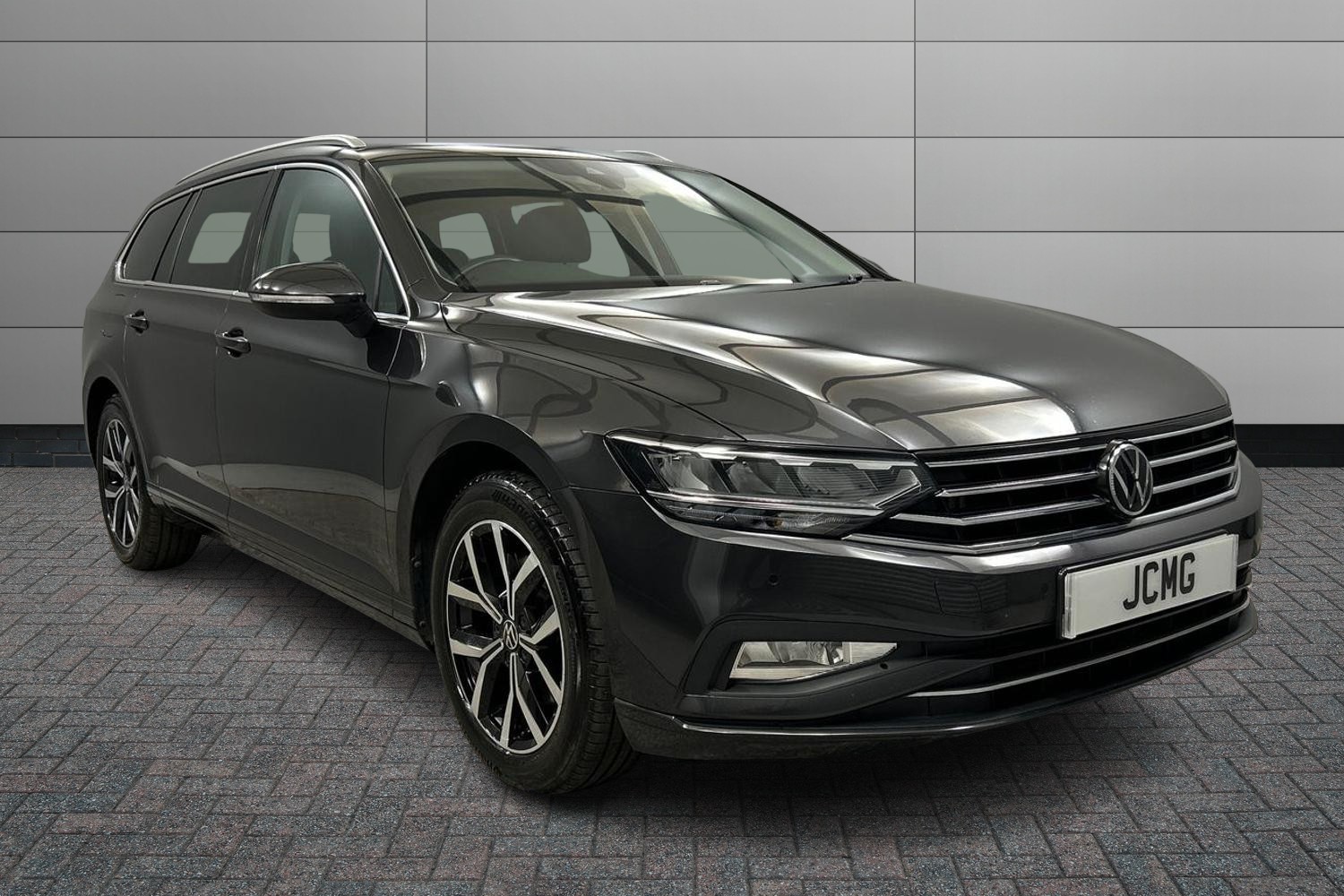 Main listing image - Volkswagen Passat Estate