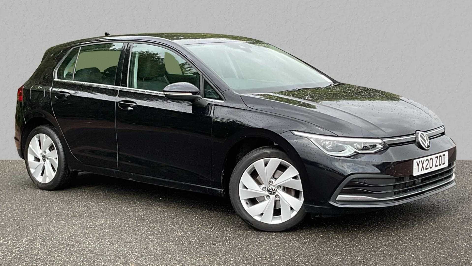 Main listing image - Volkswagen Golf