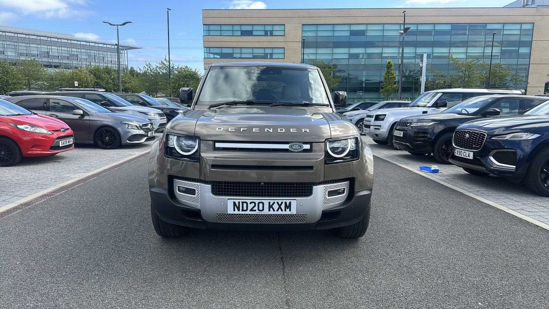 Main listing image - Land Rover Defender