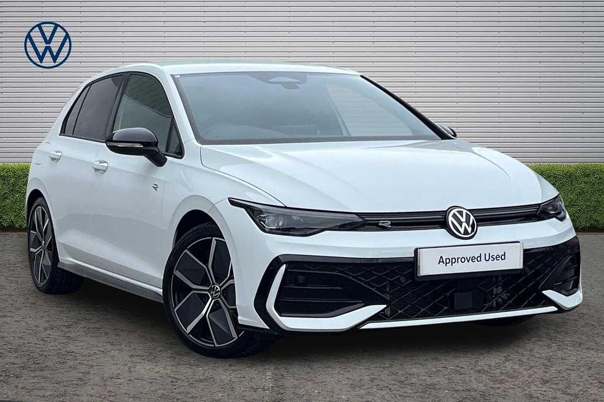 Main listing image - Volkswagen Golf
