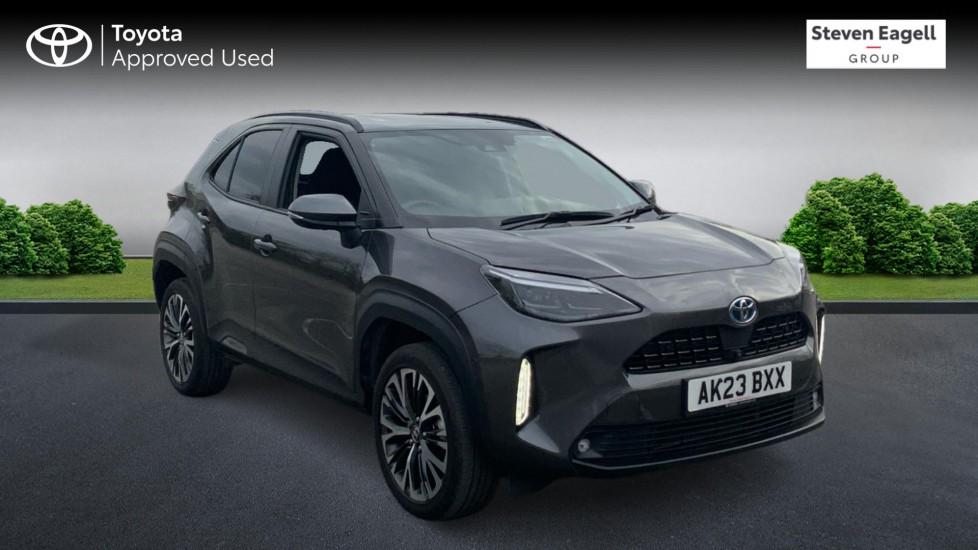 Main listing image - Toyota Yaris Cross