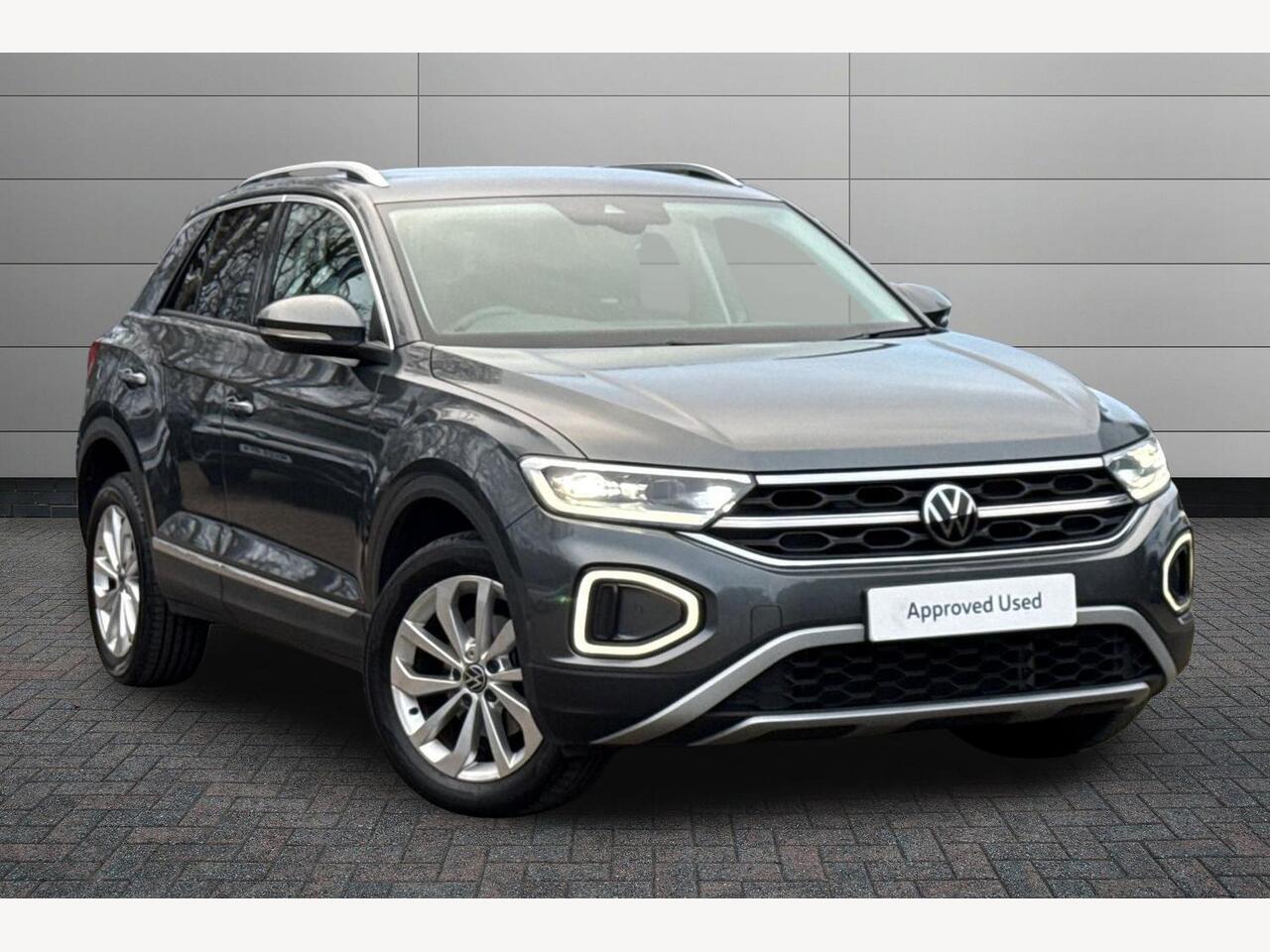 Main listing image - Volkswagen T-Roc