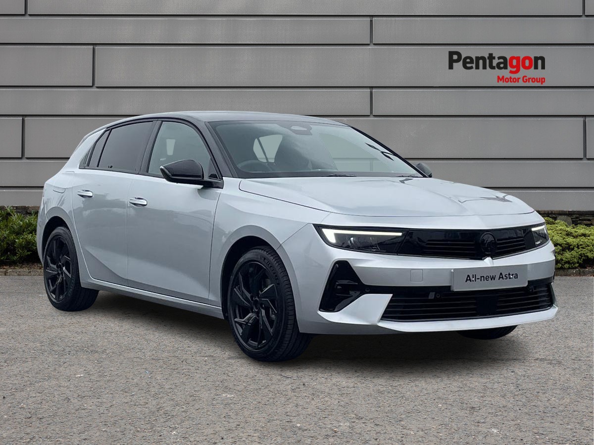 Main listing image - Vauxhall Astra