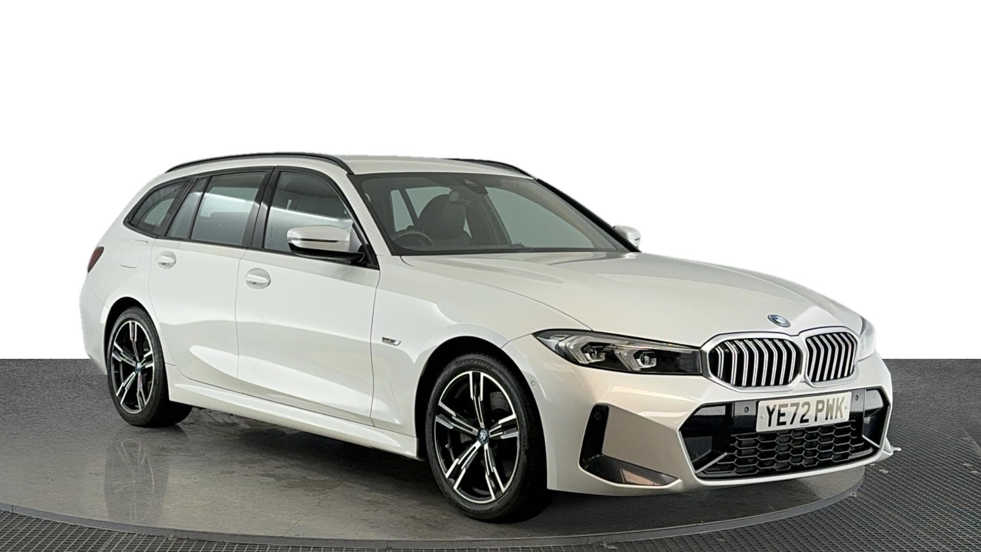 Main listing image - BMW 3 Series Touring