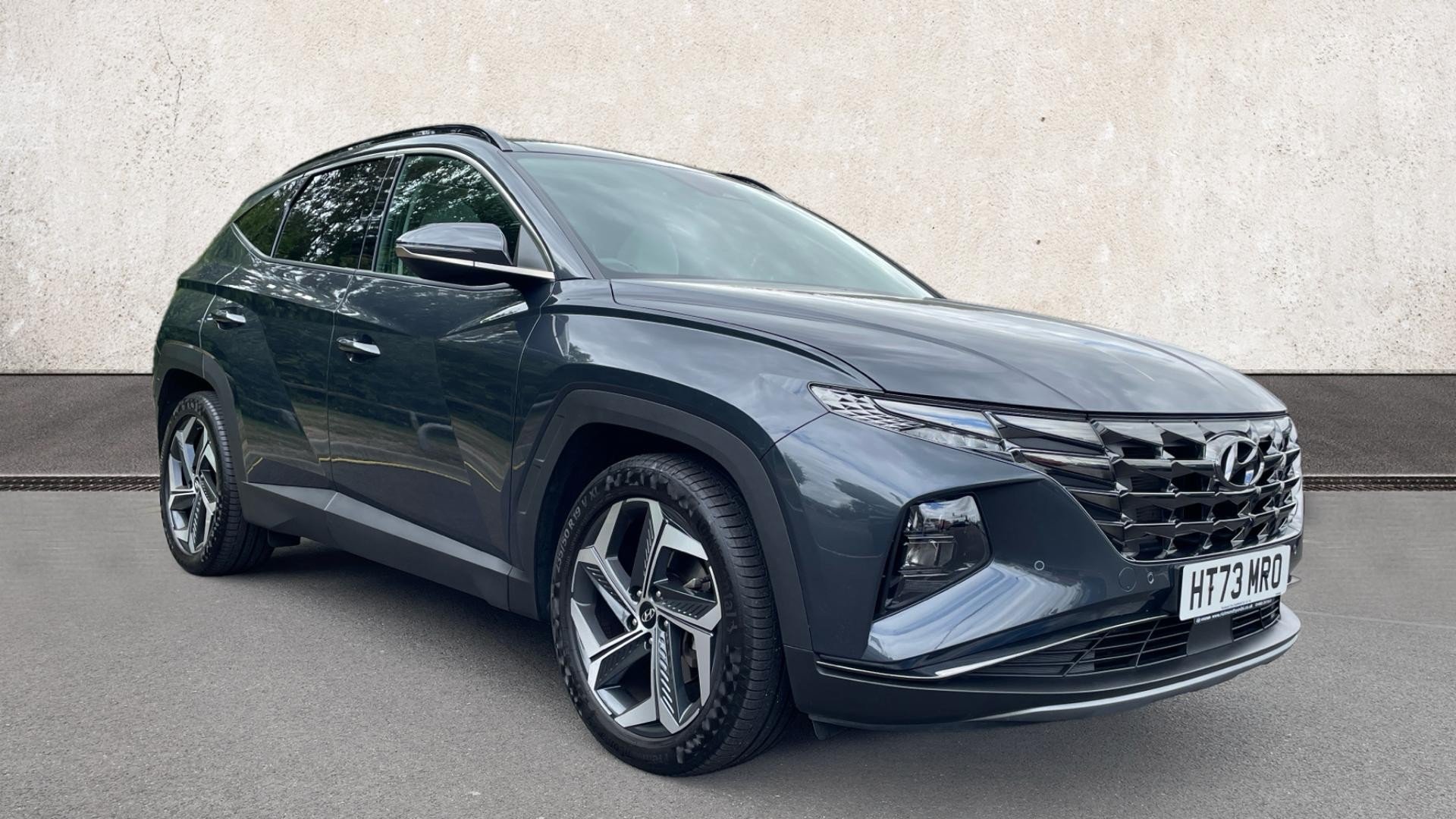 Main listing image - Hyundai Tucson