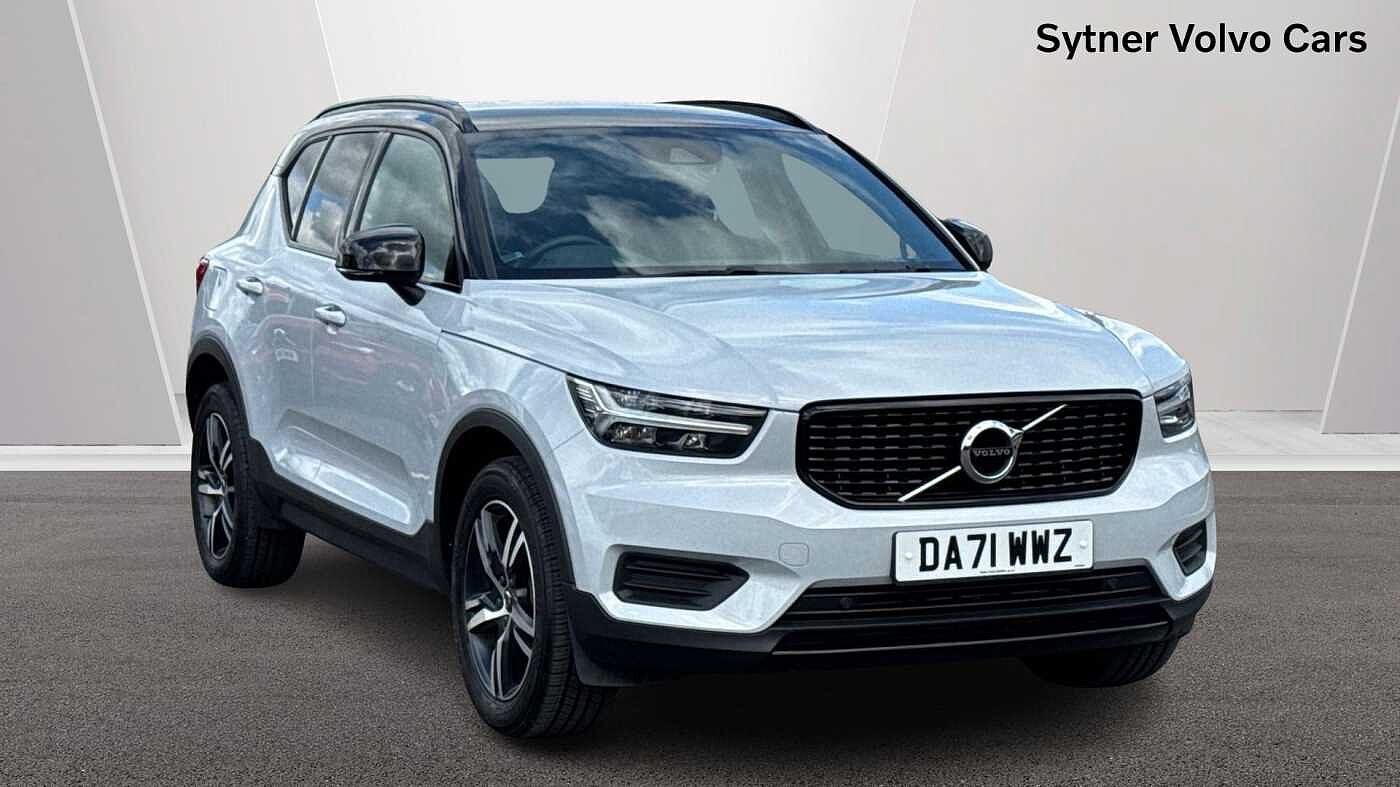 Main listing image - Volvo XC40