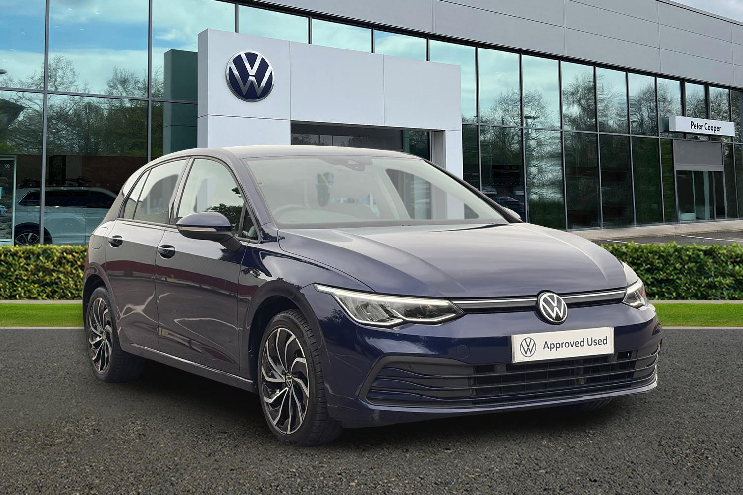 Main listing image - Volkswagen Golf