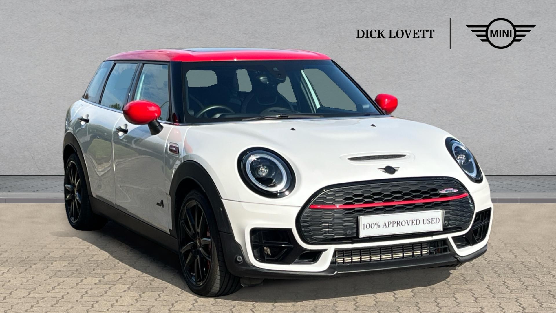 Main listing image - MINI Clubman