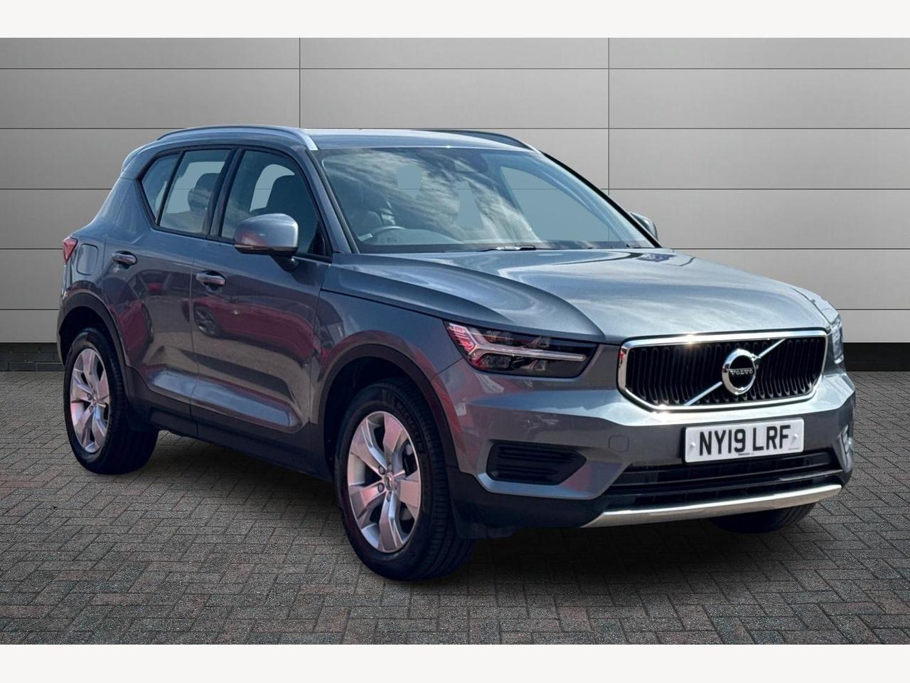 Main listing image - Volvo XC40