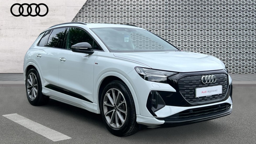 Main listing image - Audi Q4