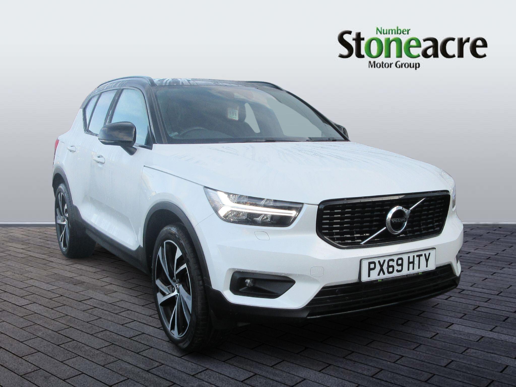 Main listing image - Volvo XC40