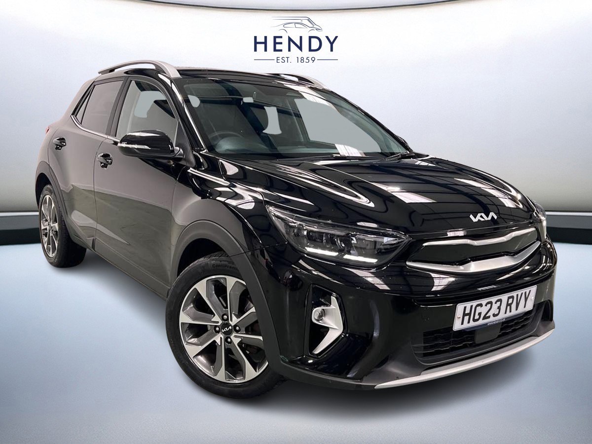 Main listing image - Kia Stonic